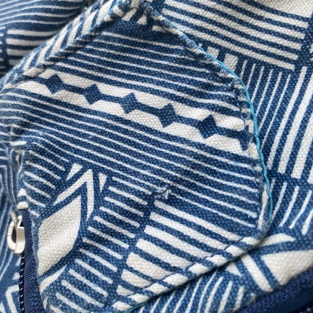 MERU Sling Crossbody Backpack Bag Blue Single‎ Strap Daypack Aztec Print Stripes - Picture 14 of 14